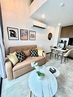 1BR Loft Pool Gym  Walk to Naiharn C181