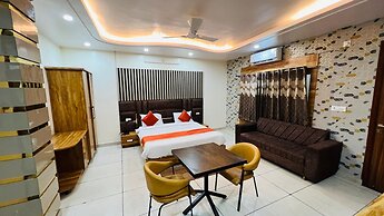 Hotel Robinson Kasganj