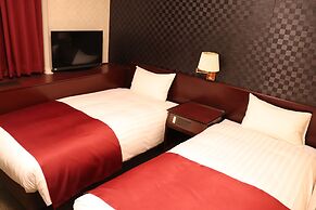 PIOLAND HOTEL