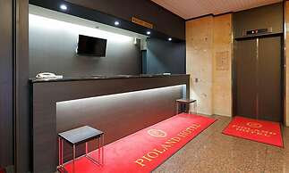 PIOLAND HOTEL