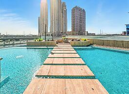 Luxury Suite Canal Views Infinity Pool