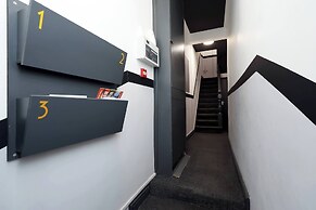 Luxury Living, Central Spot