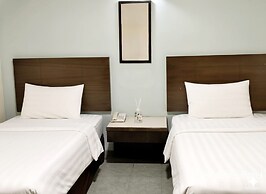 PERIDONNE HOTEL