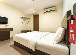 PERIDONNE HOTEL