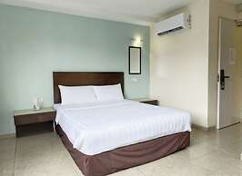 PERIDONNE HOTEL