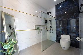 Beautiful 4-Bedroom Pool Villa BL9