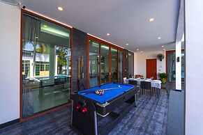 Beautiful 4-Bedroom Pool Villa BL9