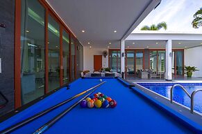 Beautiful 4-Bedroom Pool Villa BL9
