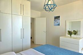 Sea Vista Apartment 158