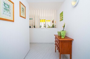 Downtown Apartment - By D`alma Portu