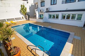 Downtown Apartment - By D`alma Portu