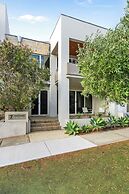 Walk to Beach Coastal Home in Coogee