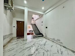 Hotel radha Aradhya Sadan