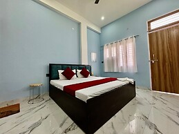 Hotel radha Aradhya Sadan