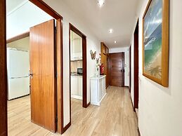 Quarteira Central 3 by Homing