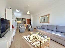 Quarteira Central 3 by Homing