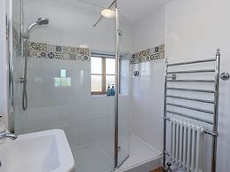 Honeysuckle Cottage
