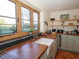 Honeysuckle Cottage