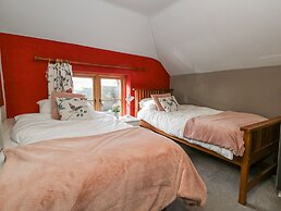 Honeysuckle Cottage