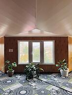 Arashan Hotel