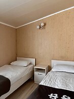 Arashan Hotel