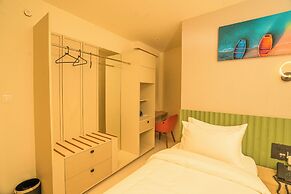 Hotel Harriet, 50m away from temple Rameshwaram