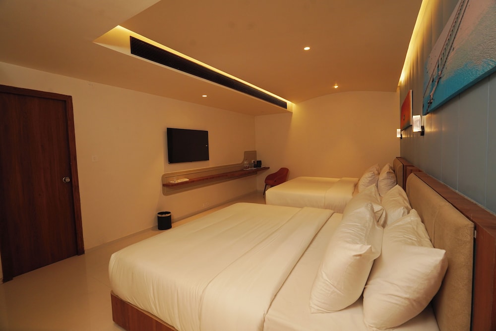 Hotel Harriet, 50m away from temple Rameshwaram