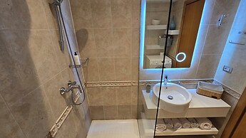 Arkle Apartment 8