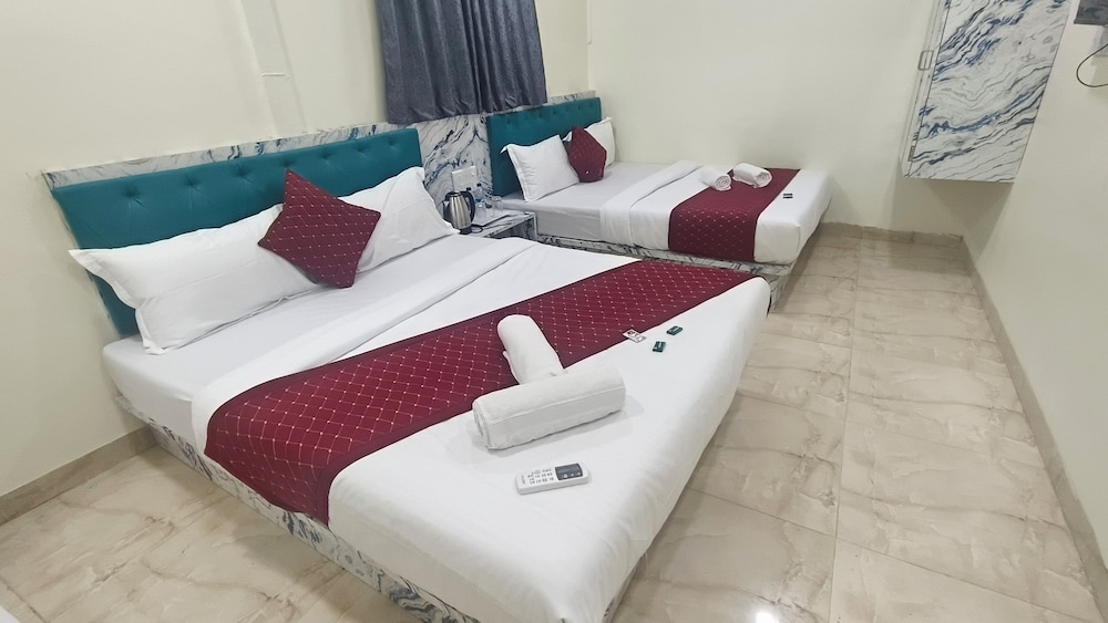 HOTEL GLOW STAR