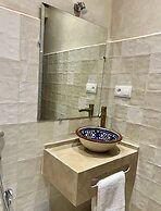 Riad Jo