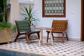 Riad Jo