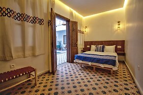 Riad Jo