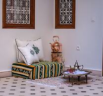 Riad Jo