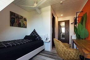 NECKARWESTHEIMER Hotel