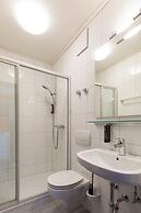 NECKARWESTHEIMER Hotel