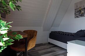 NECKARWESTHEIMER Hotel