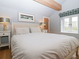 Velindra Farm Cottage
