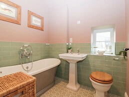 Velindra Farm Cottage