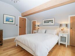 Velindra Farm Cottage