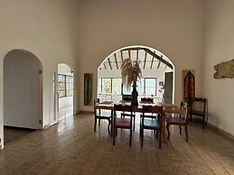 La Villa The View