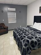 Hotel Plaza Berrendo