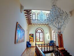 Circasiana Palace Hotel Boutique