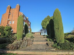 The Mill House
