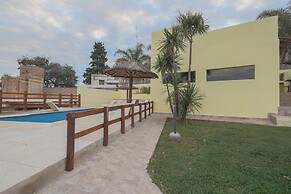 La Ernestina