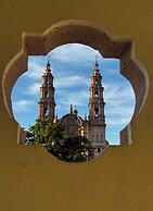 CASA UMBRAL -Plaza Principal-