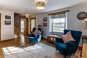 1 Bossiney House in Cornwall