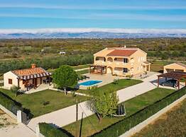Villa Maja
