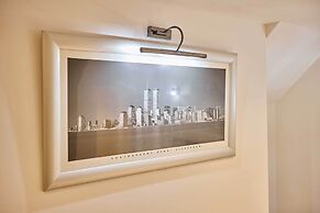 Host Stay Emporium Basement Apartment