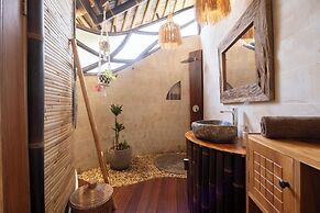 Ketanu Bamboo Lodge Sumba