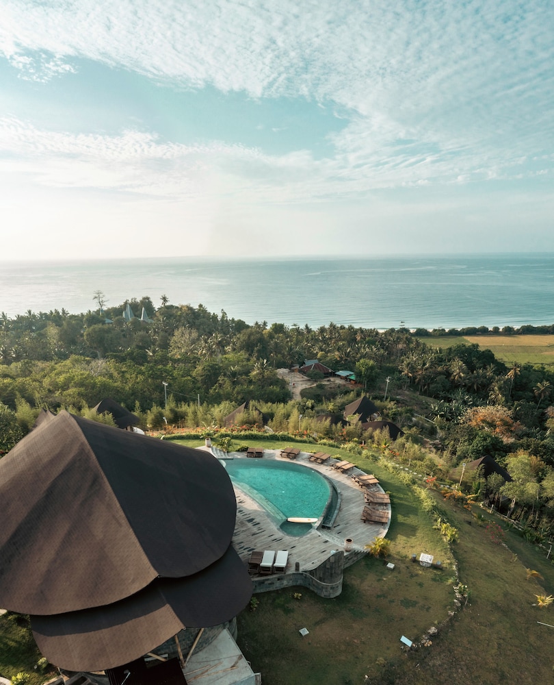Ketanu Bamboo Lodge Sumba
